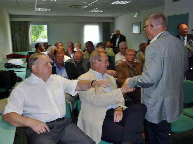 3_P1000592 (Balvay).jpg - Les participants...